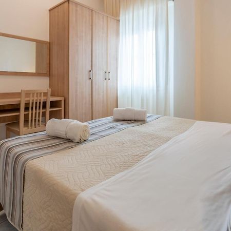 Hotel Cormoran Риччоне Экстерьер фото
